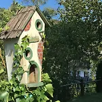 ゲストハウス Und Schuette