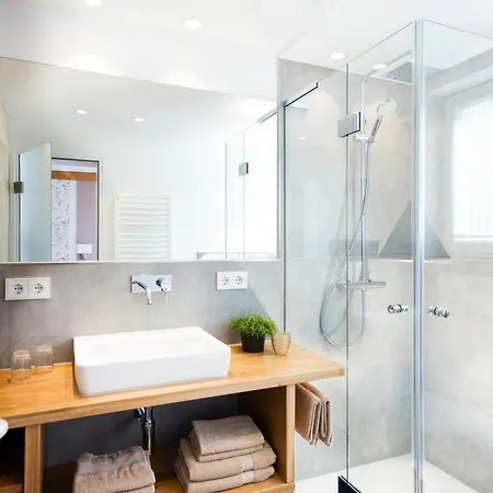 Und Schütte 3* Schmallenberg